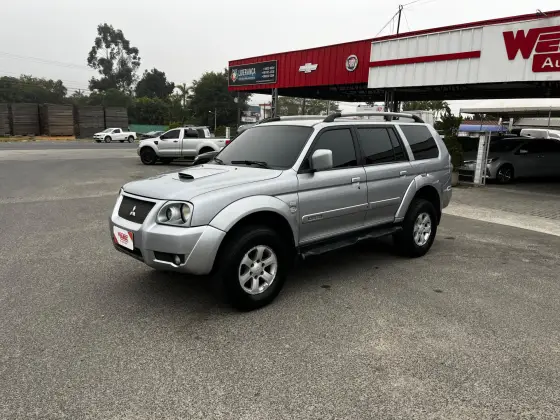 MITSUBISHI PAJERO 2.5 HD 4X4 8V TURBO INTERCOOLER DIESEL 4P MANUAL