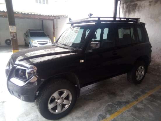 MITSUBISHI-PAJERO TR4-2.0 4X4 16V 140CV FLEX 4P AUTOMÁTICO MITSUBISHI-PAJERO TR4-2009