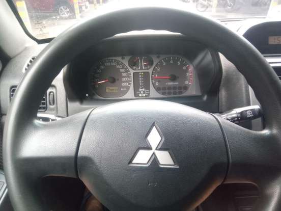 MITSUBISHI-PAJERO TR4-2.0 4X4 16V 140CV FLEX 4P AUTOMÁTICO MITSUBISHI-PAJERO TR4-2009
