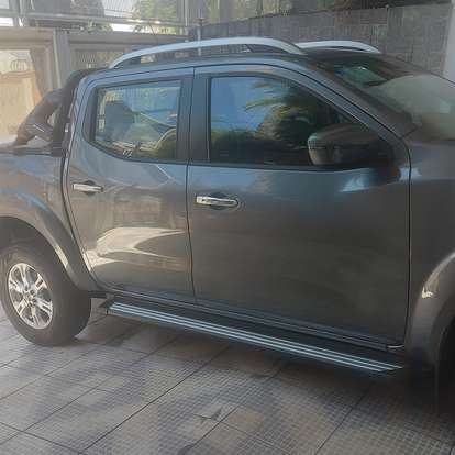 NISSAN-FRONTIER-2024