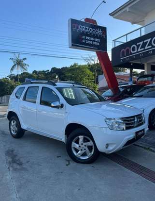 RENAULT-DUSTER-2013