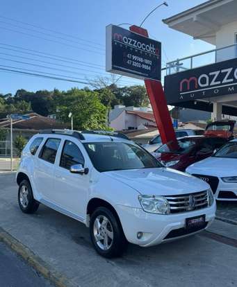 RENAULT-DUSTER-2013