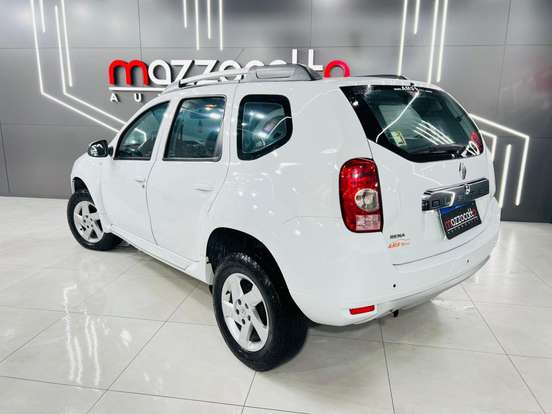 RENAULT-DUSTER-2013