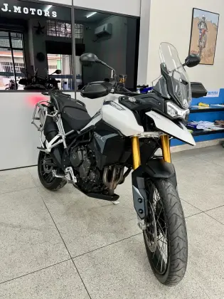 TRIUMPH TIGER 900 RALLY TRIUMPH TIGER 900 RALLY