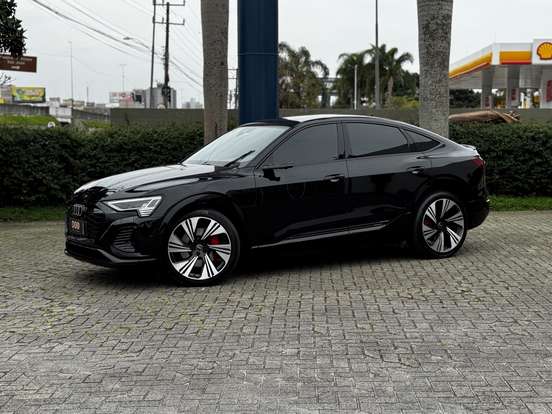 AUDI-Q8 E-TRON-55 ELÉTRICO SPORTBACK PERFORMANCE BLACK QUATTRO AUDI-Q8 E-TRON-2023