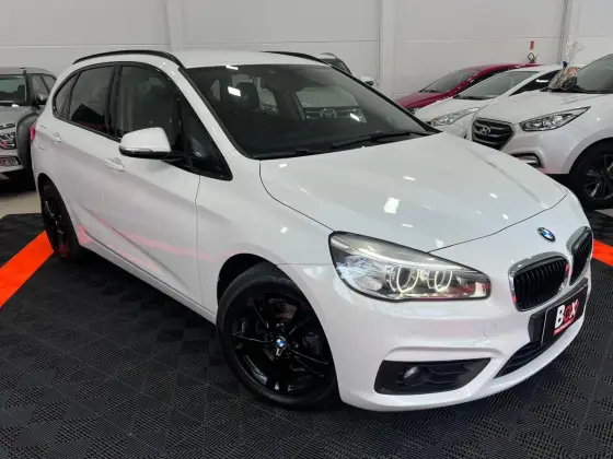 BMW 220i 2.0 CAT GP 16V TURBO ACTIVEFLEX 4P AUTOMÁTICO