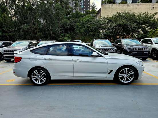 BMW-320i-2.0 GT SPORT 16V TURBO GASOLINA 4P AUTOMÁTICO BMW-320i-2015