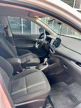 CHEVROLET-TRACKER-2023