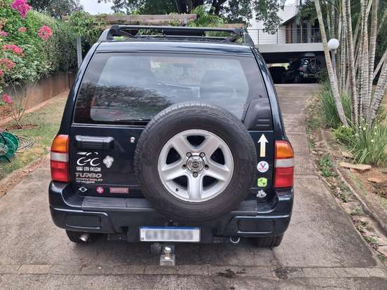CHEVROLET-TRACKER-2001