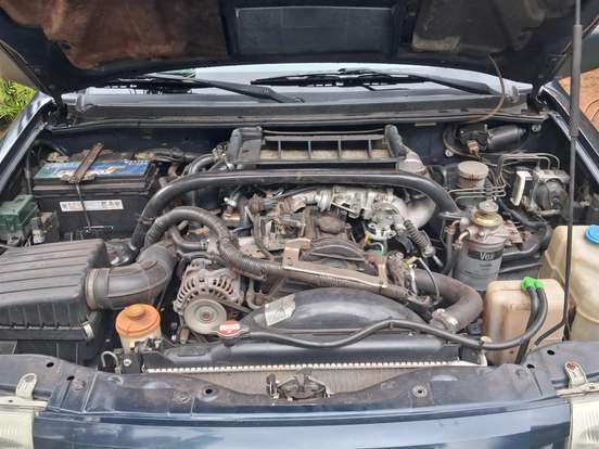 CHEVROLET-TRACKER-2001