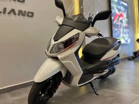 DAFRA CITYCOM 300I CBS 