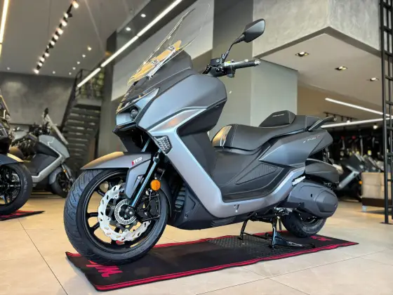 DAFRA MAXSYM 400 GT DAFRA MAXSYM 400 GT