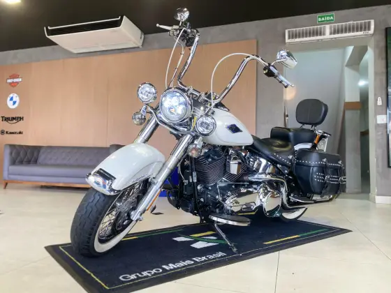 HARLEY-DAVIDSON SOFTAIL HERITAGE CLASSIC HARLEY-DAVIDSON SOFTAIL HERITAGE CLASSIC