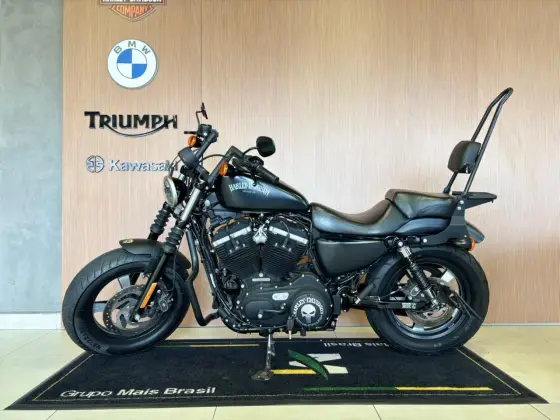 HARLEY-DAVIDSON SPORTSTER XL 883N IRON 