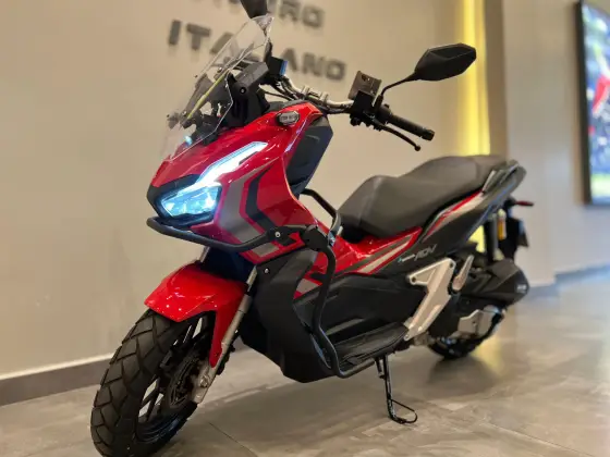 HONDA ADV 