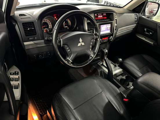 MITSUBISHI-PAJERO FULL-2016