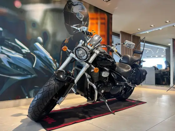 SUZUKI BOULEVARD M800 SUZUKI BOULEVARD M800