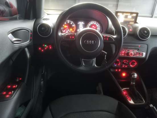 AUDI-A1-2015