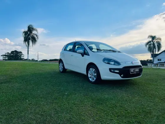 FIAT PUNTO 1.4 ATTRACTIVE 8V FLEX 4P MANUAL