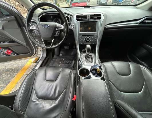 FORD-FUSION-2013