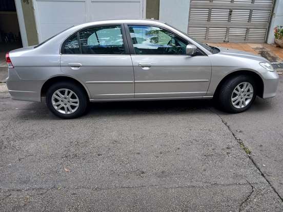 HONDA-CIVIC-2005