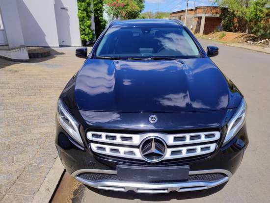 MERCEDES-BENZ-GLA 200-1.6 CGI FLEX ADVANCE 7G-DCT MERCEDES-BENZ-GLA 200-2017