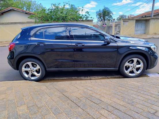 MERCEDES-BENZ-GLA 200-1.6 CGI FLEX ADVANCE 7G-DCT MERCEDES-BENZ-GLA 200-2017