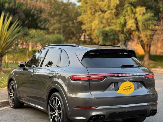 PORSCHE-CAYENNE-3.0 V6 E-HYBRID AWD TIPTRONIC S PORSCHE-CAYENNE-2019