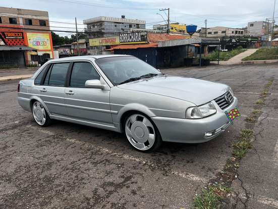 VOLKSWAGEN-SANTANA-2000