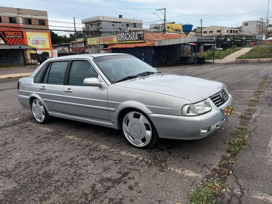 VOLKSWAGEN-SANTANA-2.0 MI 8V GASOLINA 4P MANUAL VOLKSWAGEN-SANTANA-2000