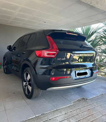 VOLVO-XC40-2.0 T4 GASOLINA MOMENTUM GEARTRONIC VOLVO-XC40-2020