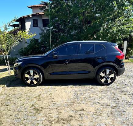 VOLVO-XC40-2.0 T4 GASOLINA MOMENTUM GEARTRONIC VOLVO-XC40-2020
