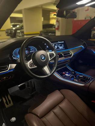 BMW X5 3.0 I6 TURBO HÍBRIDO XDRIVE45E M SPORT AUTOMÁTICO