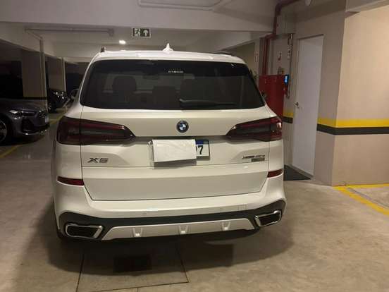 BMW-X5-3.0 I6 TURBO HÍBRIDO XDRIVE45E M SPORT AUTOMÁTICO BMW-X5-2022