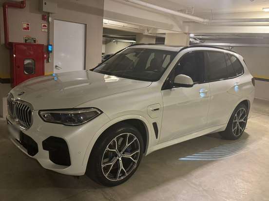 BMW-X5-3.0 I6 TURBO HÍBRIDO XDRIVE45E M SPORT AUTOMÁTICO BMW-X5-2022
