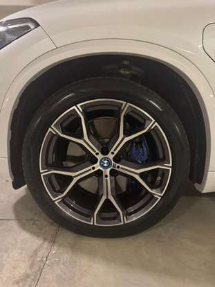 BMW-X5-2022