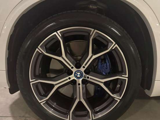 BMW-X5-3.0 I6 TURBO HÍBRIDO XDRIVE45E M SPORT AUTOMÁTICO BMW-X5-2022