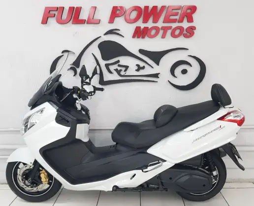 DAFRA MAXSYM 400i 