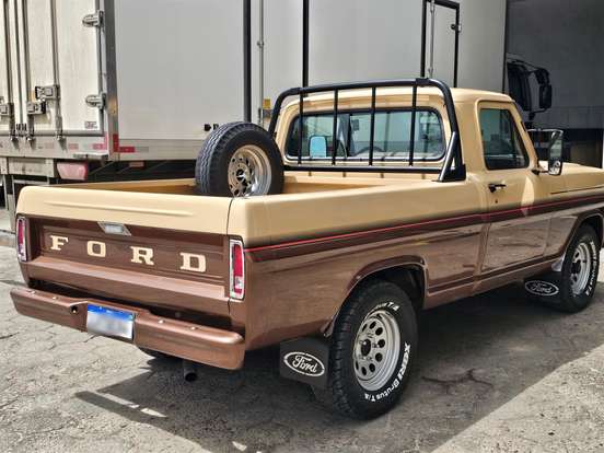 FORD-F-1000-1989