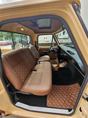 FORD-F-1000-1989