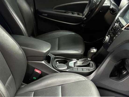 HYUNDAI-SANTA FÉ-3.3 MPFI 4X4 7 LUGARES V6 270CV GASOLINA 4P AUTOMÁTICO HYUNDAI-SANTA FÉ-2017
