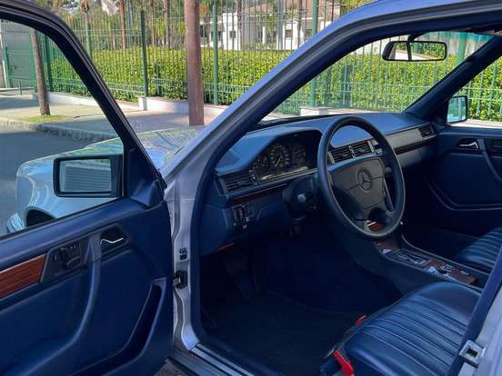 MERCEDES-BENZ-320 E-3.2 6 CILINDROS 24V GASOLINA 4P AUTOMÁTICO MERCEDES-BENZ-320 E-1992