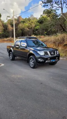 NISSAN FRONTIER 2.5 SV ATTACK 4X4 CD TURBO ELETRONIC DIESEL 4P AUTOMÁTICO