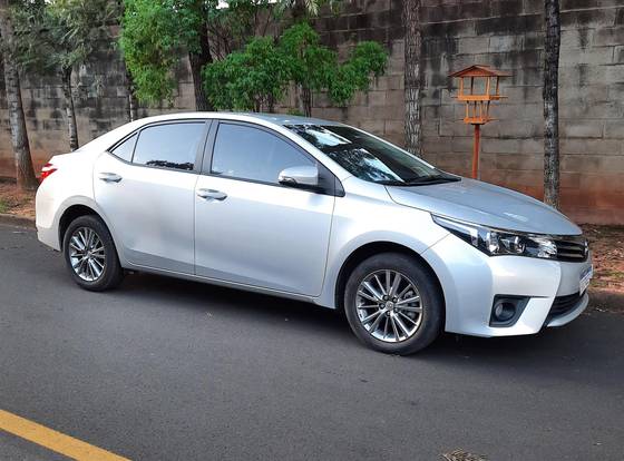 TOYOTA COROLLA 2.0 XEI 16V FLEX 4P AUTOMÁTICO