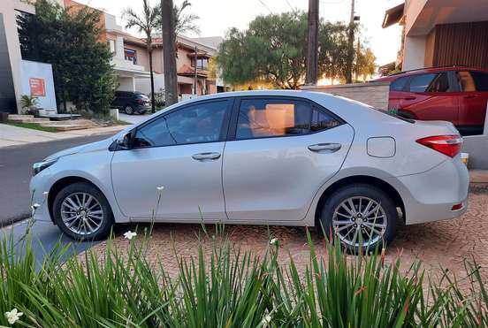 TOYOTA-COROLLA-2016