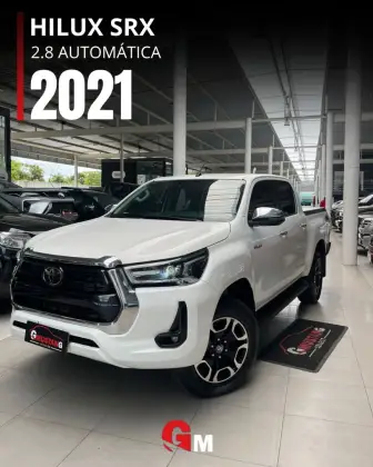 TOYOTA HILUX 2.8 D-4D TURBO DIESEL CD SRX 4X4 AUTOMÁTICO