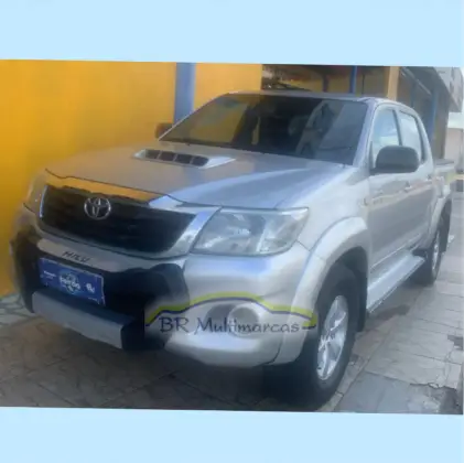 TOYOTA HILUX 3.0 STD 4X4 CD 16V TURBO INTERCOOLER DIESEL 4P MANUAL