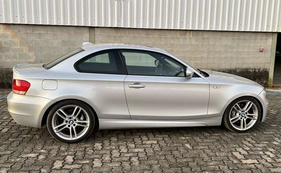 BMW-135i-2010