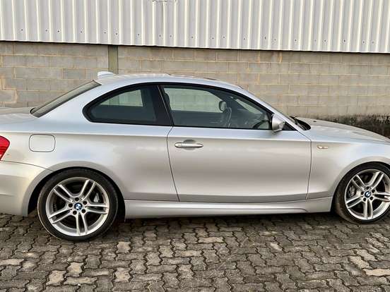 BMW-135i-3.0 COUPÉ 24V GASOLINA 2P AUTOMÁTICO BMW-135i-2010