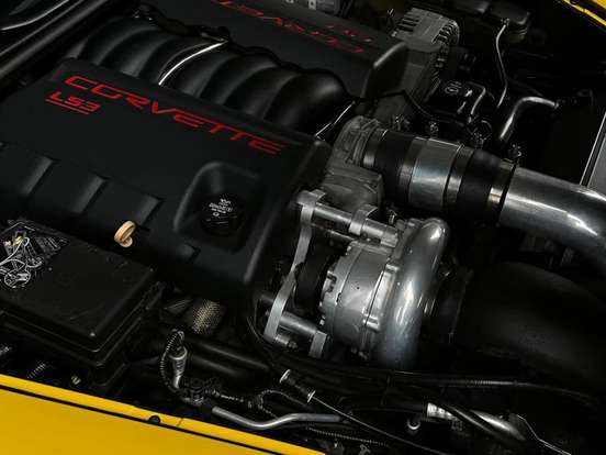 CHEVROLET-CORVETTE-6.2 V8 GASOLINA GRAND SPORT AUTOMÁTICO CHEVROLET-CORVETTE-2011